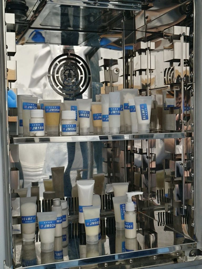 歐米克斯臻萃精雕眼霜 2 001 1